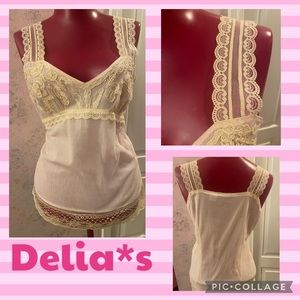 Vintage 2000s dELiA*s lace embroidered tank in pink and cream size medium